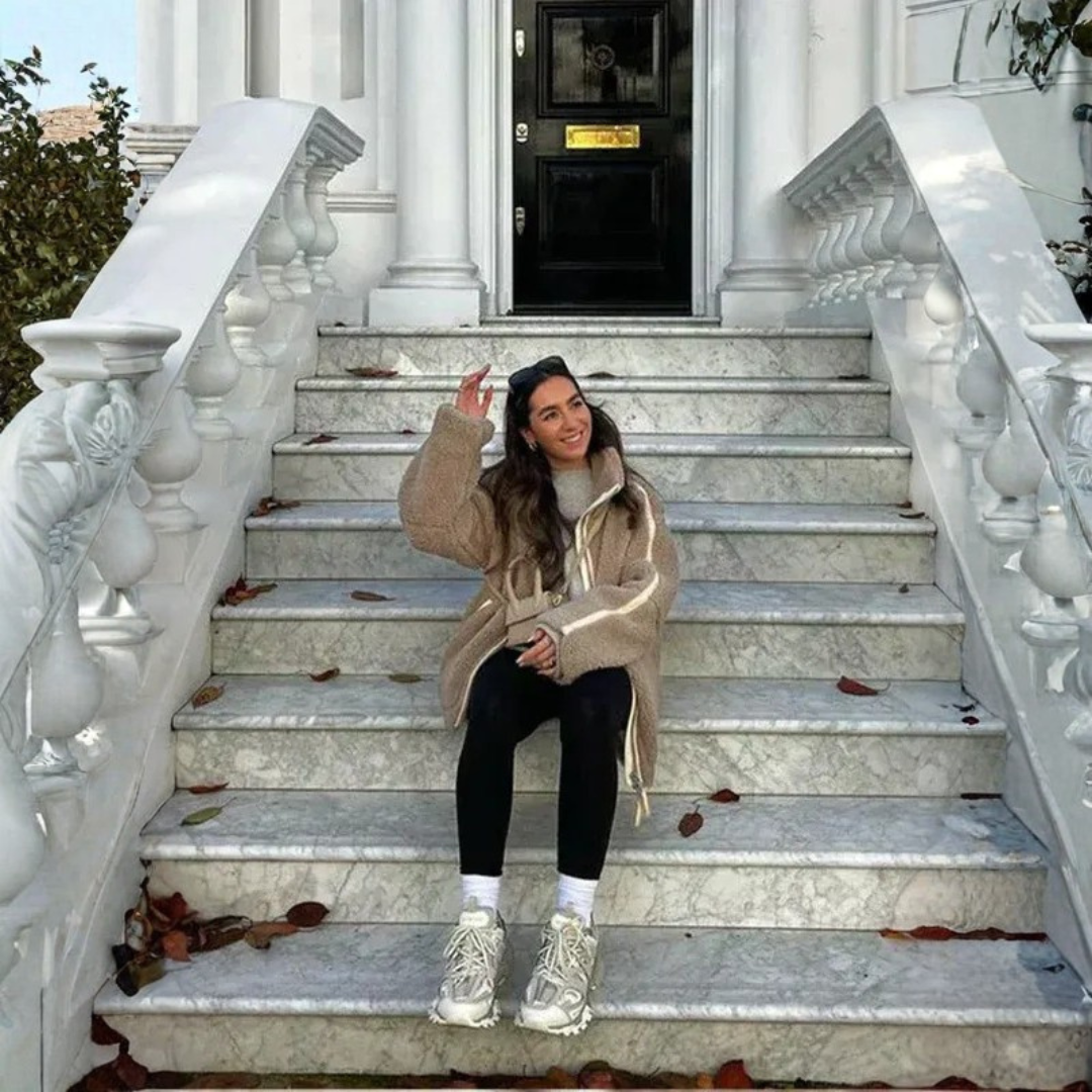 Ewelina – Ciepła Kurtka z Misiem na Zamek