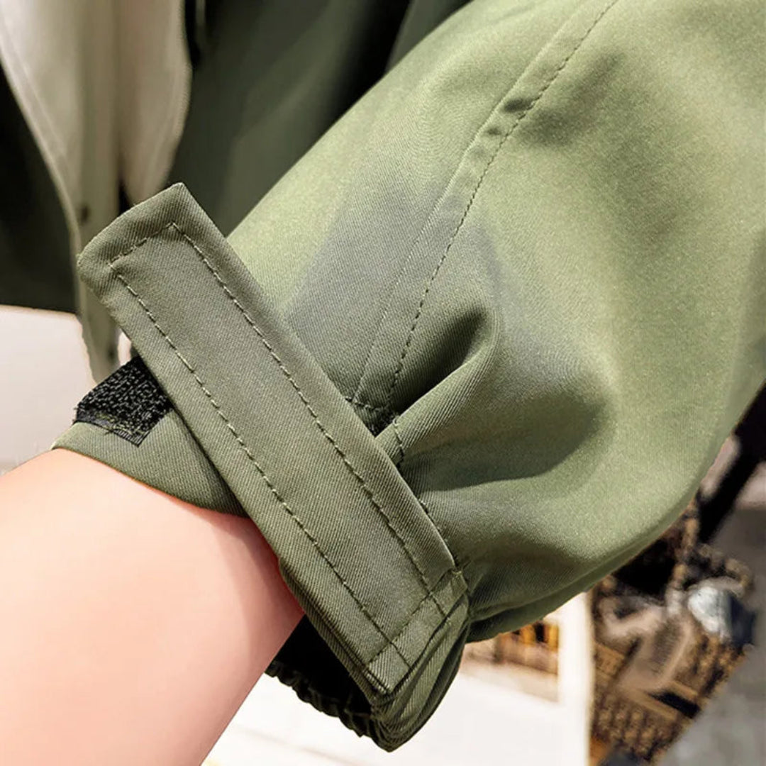 Renata – Dwukolorowa Kurtka z Kapturem