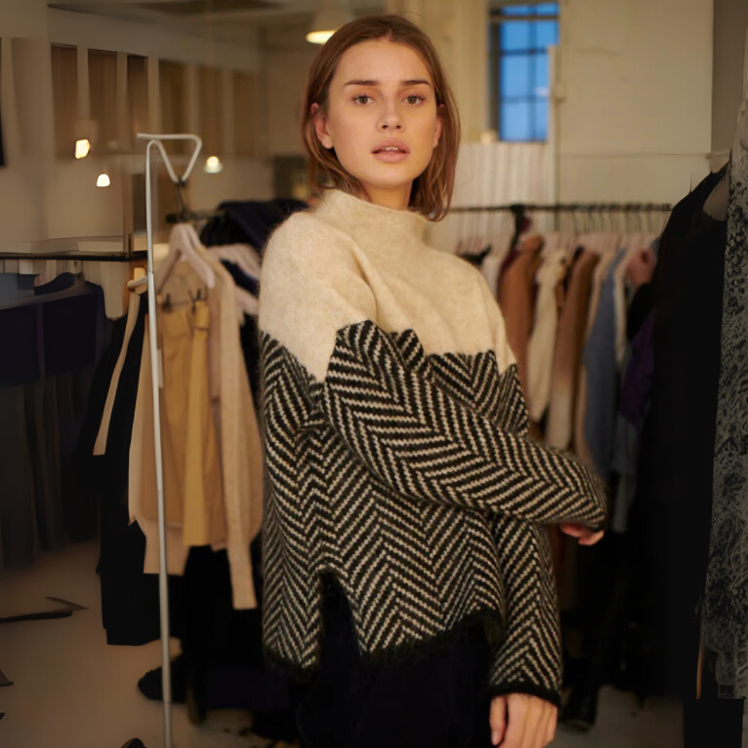 Marzena – Sweter w Geometryczny Wzór